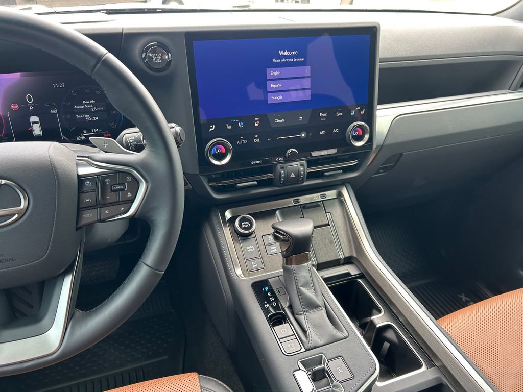 Used 2025 Lexus GX 550 AWD/4WD image 20