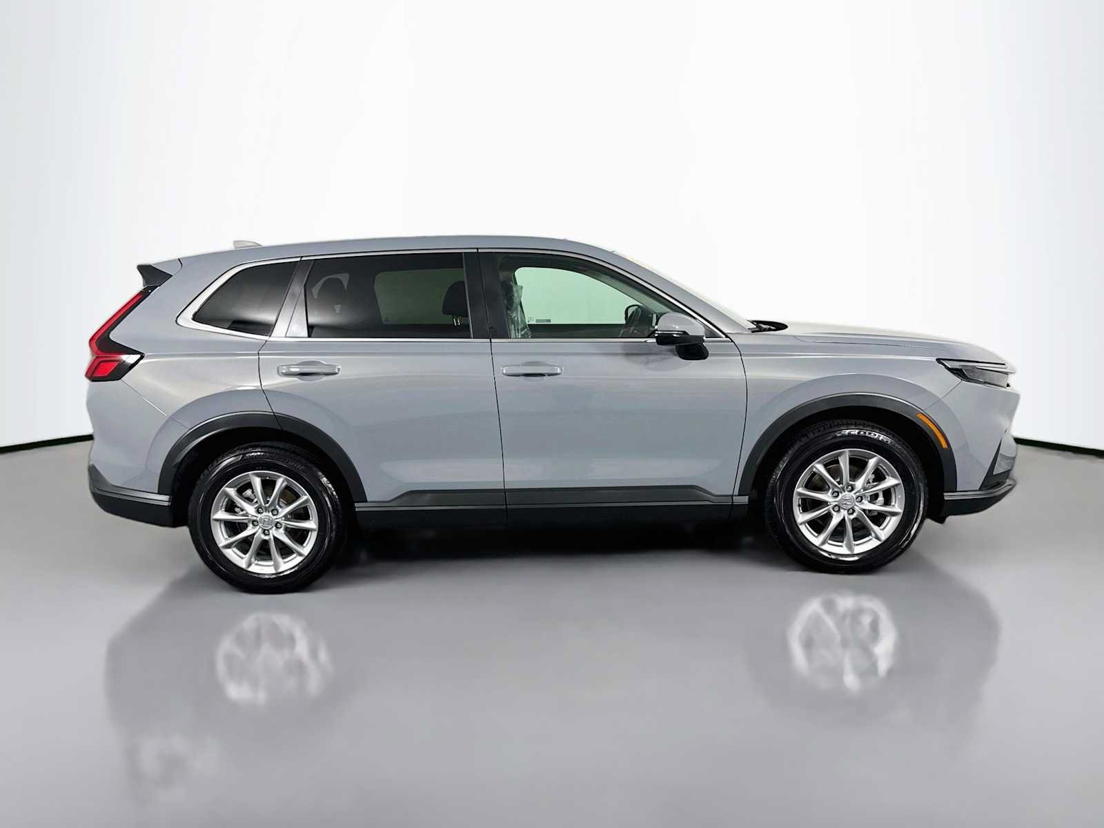 Used 2026 Honda CR-V EX image 8