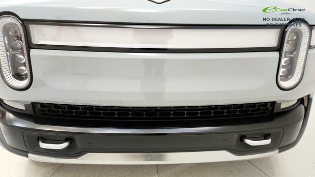 Used 2022 Rivian R1T Adventure AWD/4WD image 23
