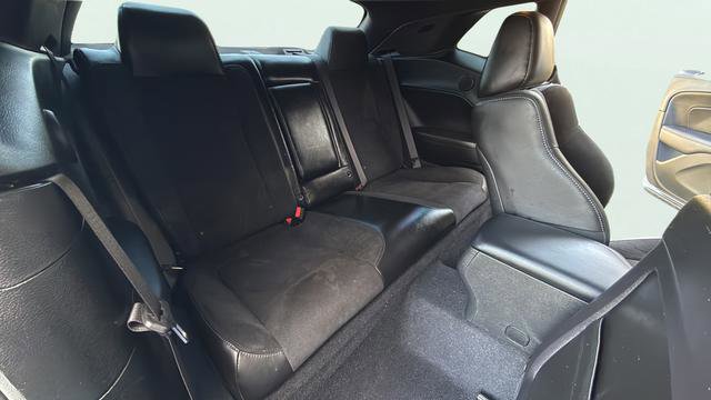 Used 2022 Dodge Challenger R/T Scat Pack RWD image 25