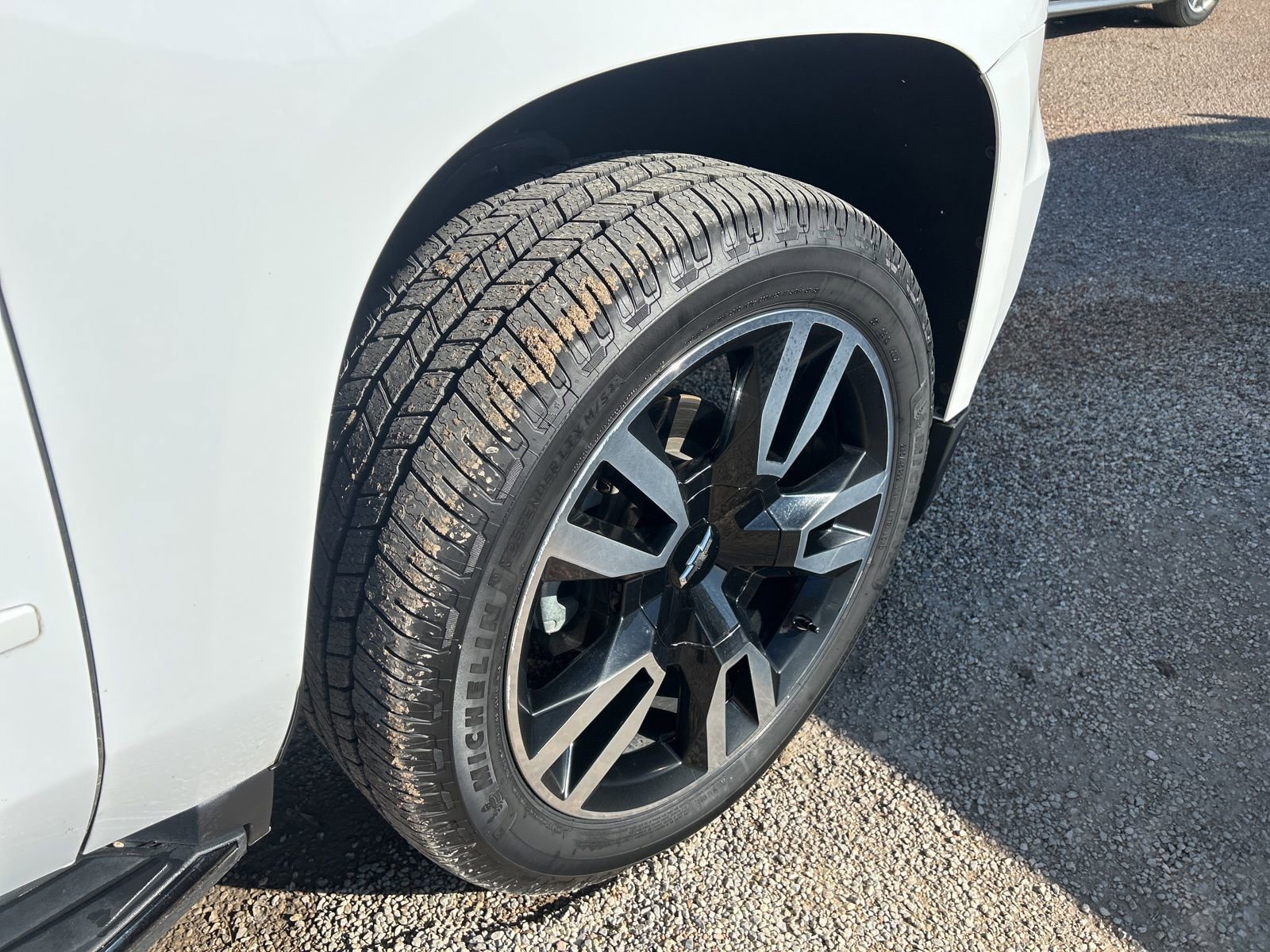 Used 2019 Chevrolet Suburban Premier image 28