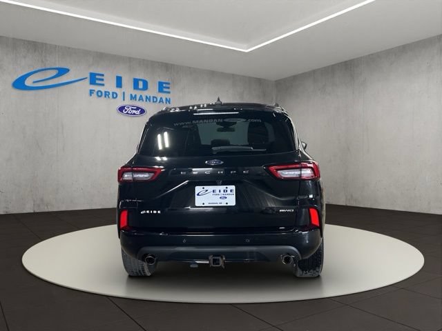 Certified 2023 Ford Escape ST-Line Elite w/ Class II Trailer Tow Package AWD/4WD image 14