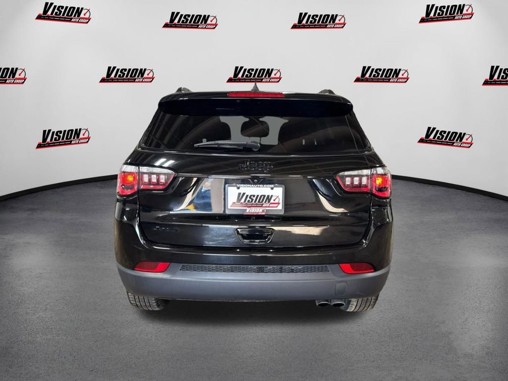 Used 2020 Jeep Compass Latitude image 6