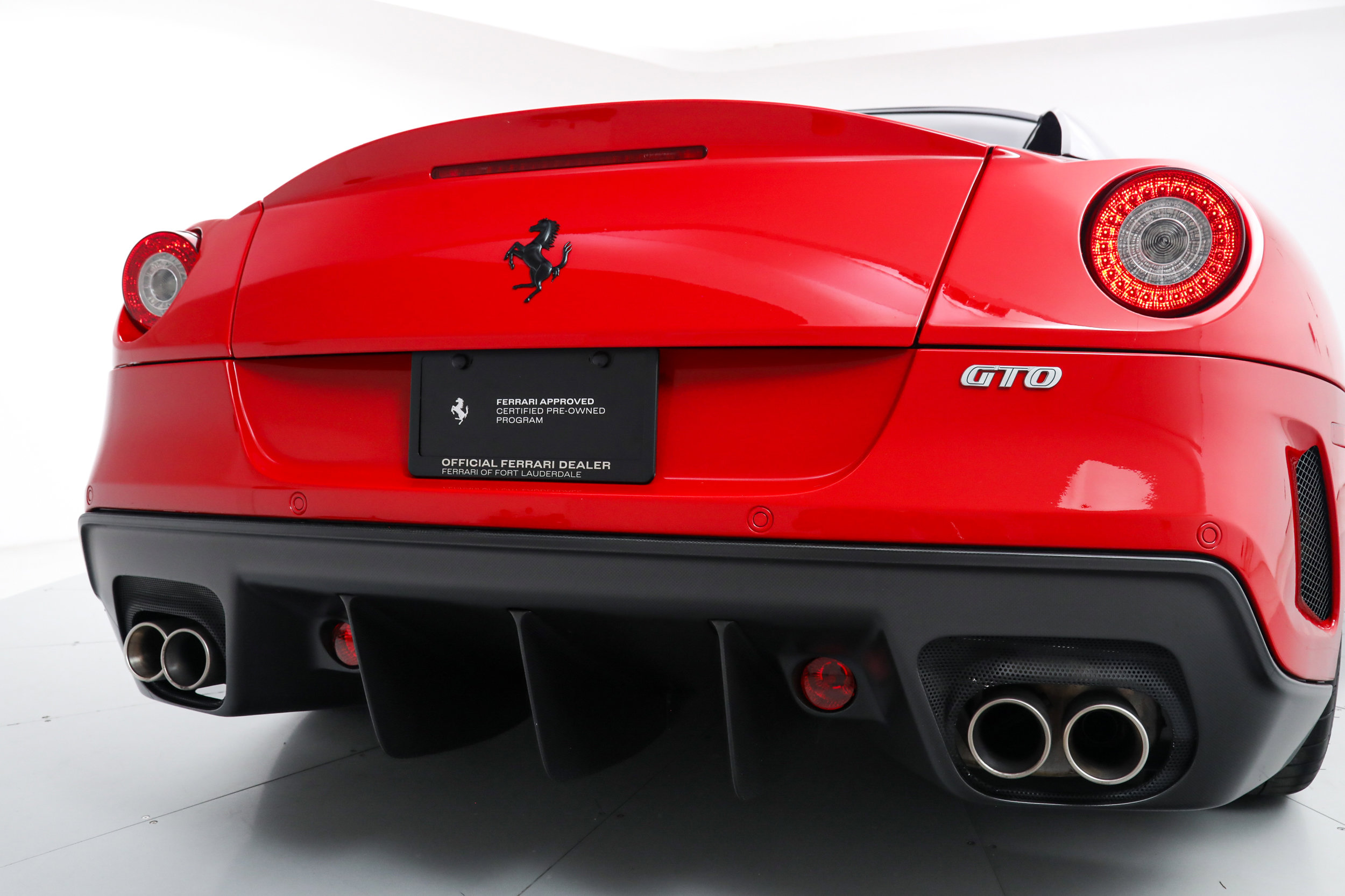 Used 2011 Ferrari 599 GTO RWD image 18