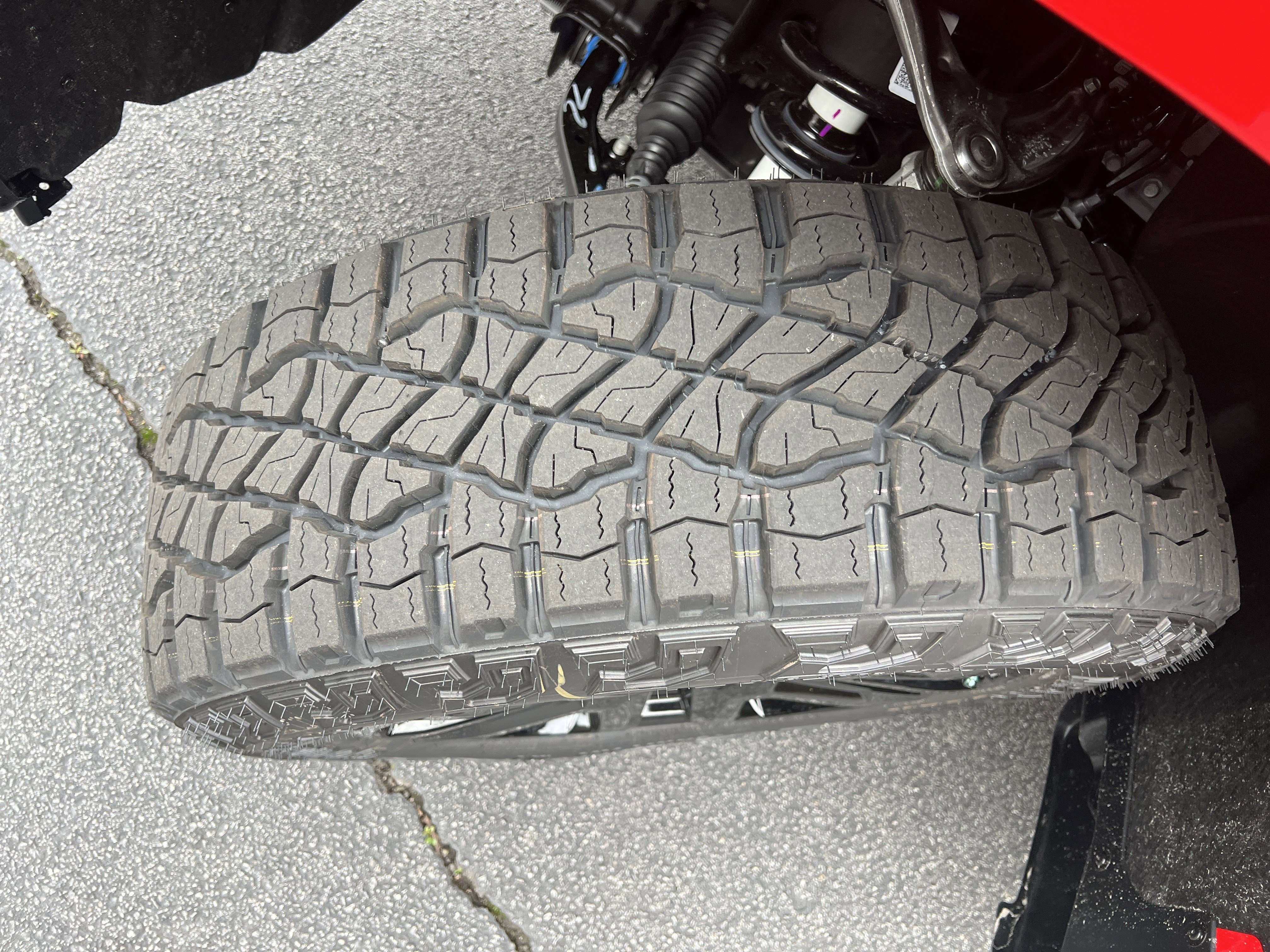 Used 2026 Chevrolet Silverado 1500 Custom Trail Boss w/ LPO, Dark Essentials Package image 12