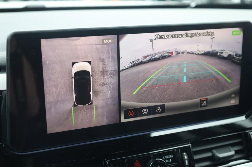 New 2026 Nissan Pathfinder Platinum image 15