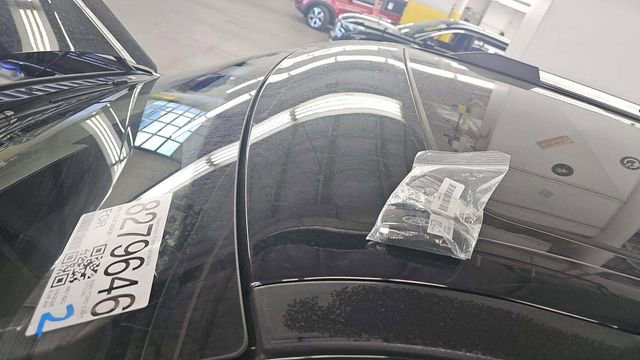 Used 2025 Ford Expedition Platinum w/ Driver's Package image 12