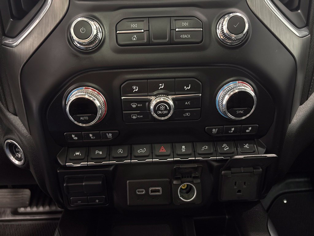 Used 2021 GMC Sierra 1500 Denali w/ Denali Carbonpro Edition AWD/4WD image 20