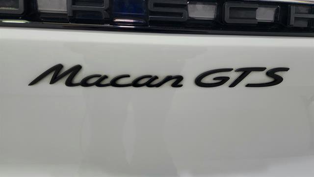 Used 2023 Porsche Macan GTS image 33