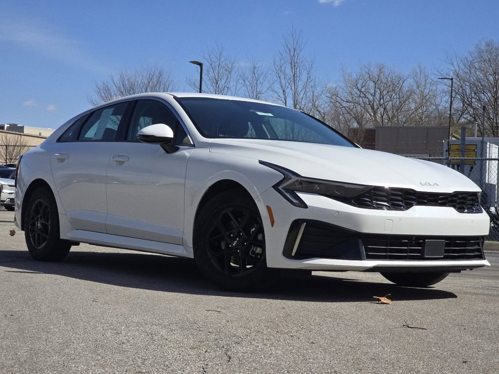 Used 2025 Kia K5 LXS image 2
