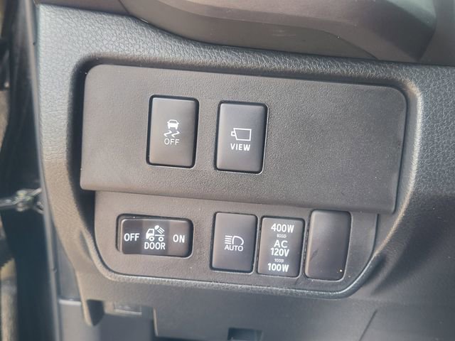 Used 2023 Toyota Tacoma TRD Sport w/ TRD Premium Sport Package AWD/4WD image 20