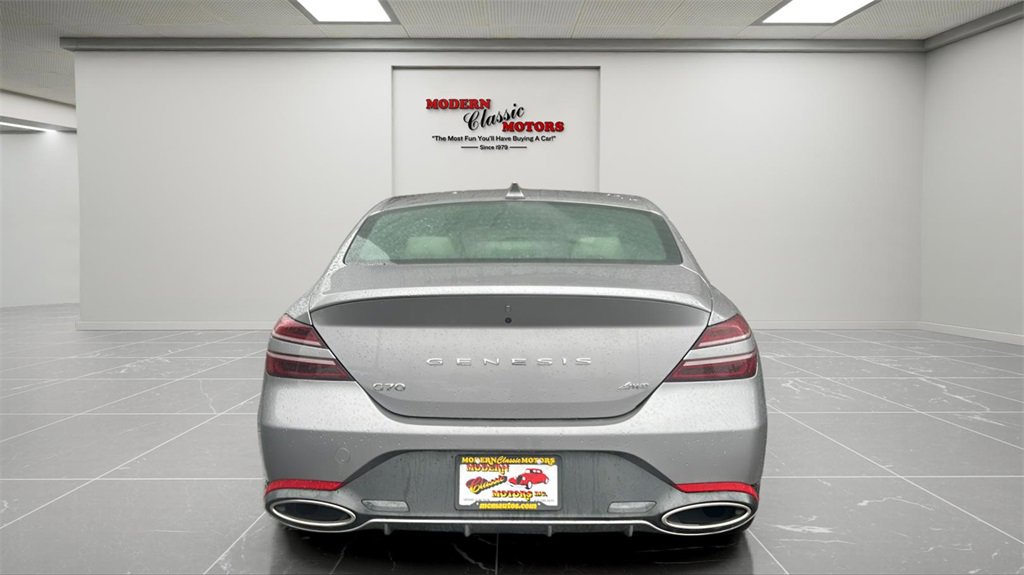 Used 2025 Genesis G70 2.5T image 6