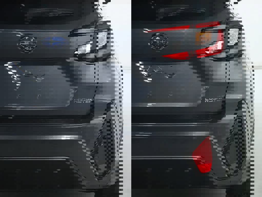 Used 2024 Subaru Crosstrek 2.0i Premium image 45