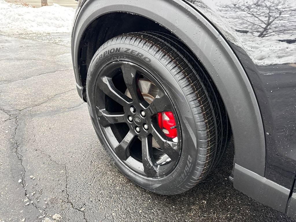 Certified 2023 Ford Explorer ST w/ Technology Package image 13