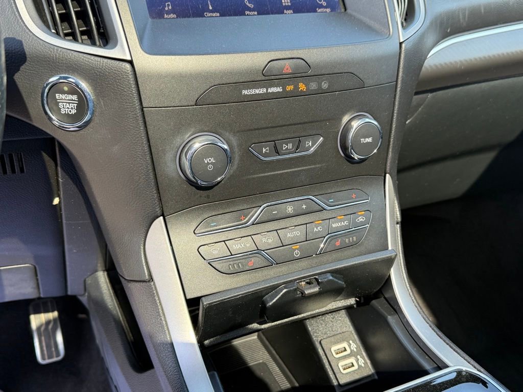Used 2020 Ford Edge ST-Line FWD image 20