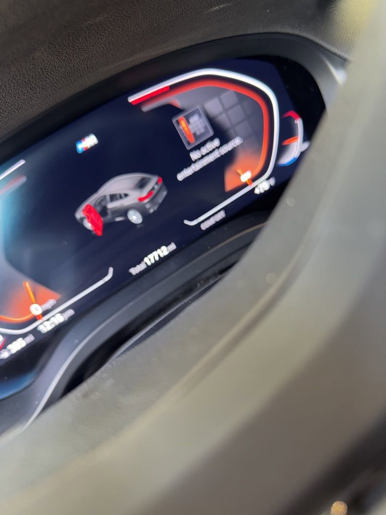 Used 2022 BMW X4 xDrive30i w/ M Sport Package 2 image 10