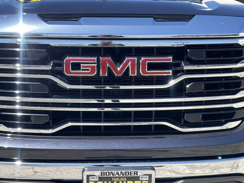 Used 2023 GMC Sierra 1500 SLT w/ SLT Premium Package AWD/4WD image 31