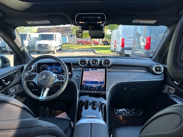 Used 2026 Mercedes-Benz GLC 350e 4MATIC image 27