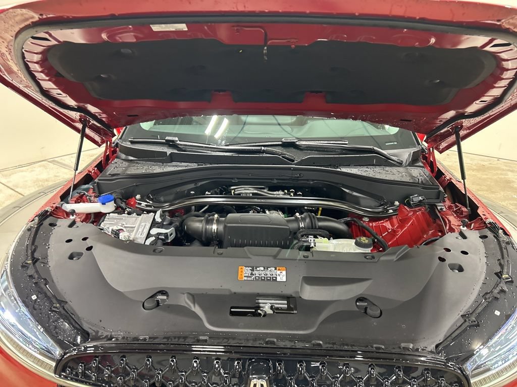 New 2026 Lincoln Aviator AWD w/ Jet Appearance Package image 35