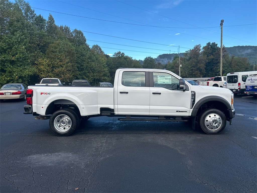 New 2026 Ford F450 XL w/ 360-Degree Camera Package image 4