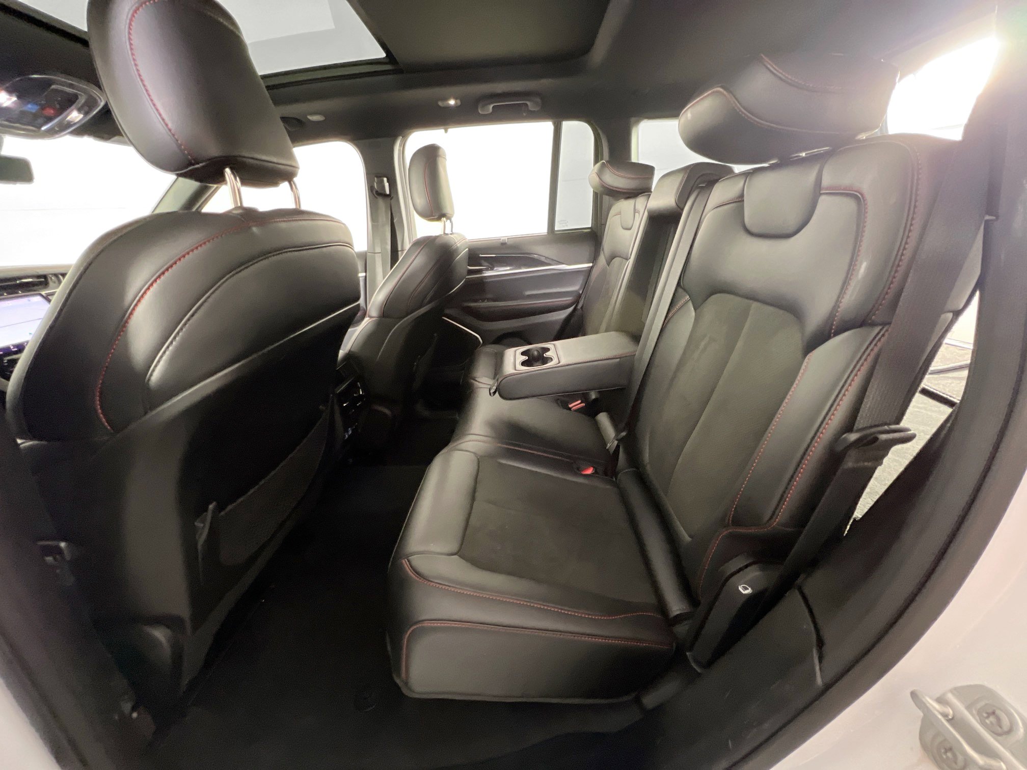 Used 2022 Jeep Grand Cherokee Trailhawk w/ ADV Protech Group II image 26