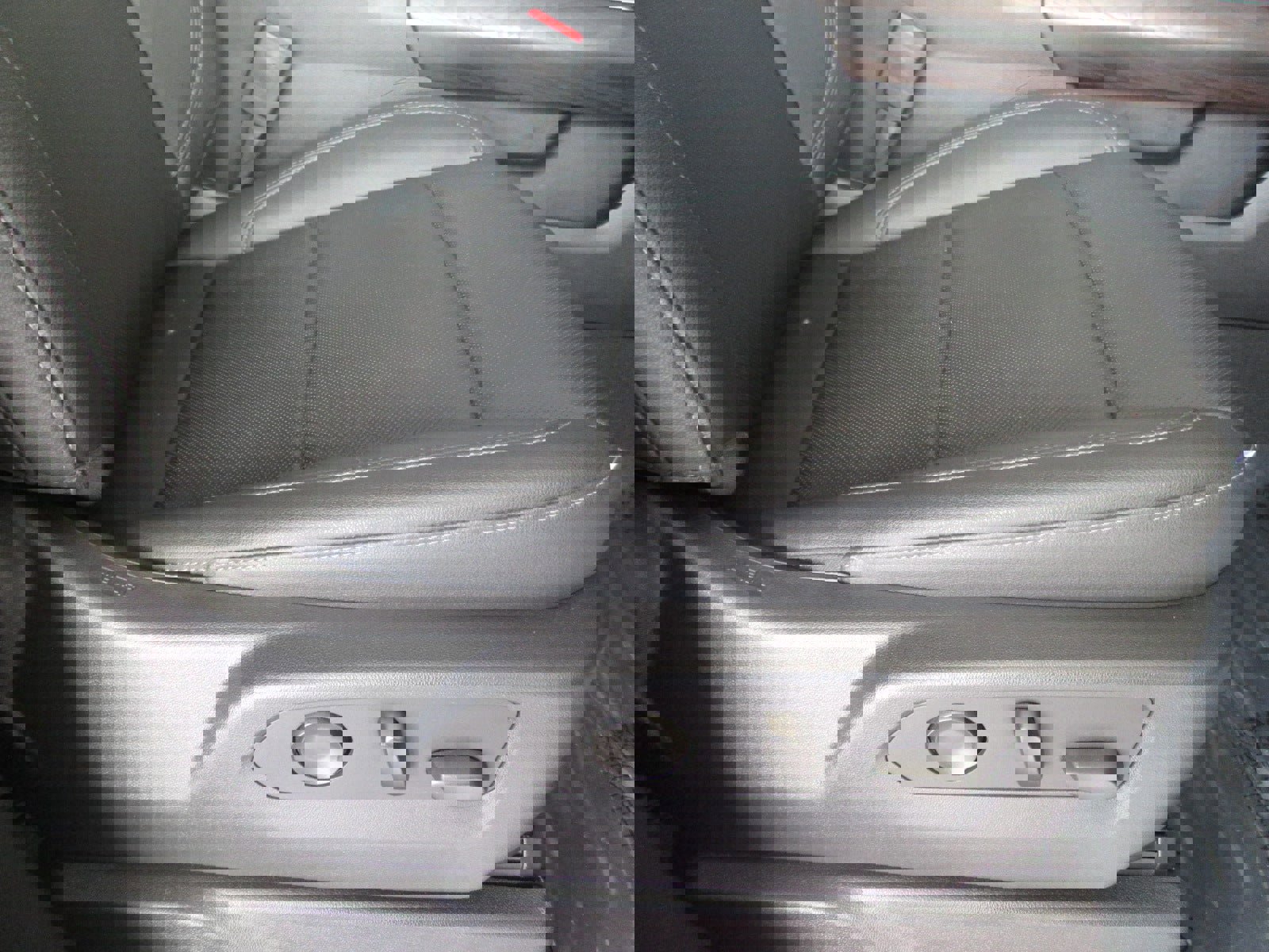 Certified 2022 GMC Sierra 1500 SLT w/ SLT Premium Plus Package image 12