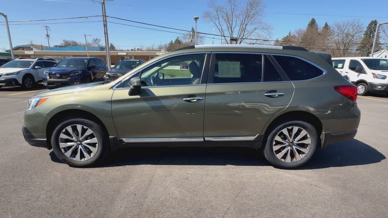 Used 2017 Subaru Outback 2.5i Touring w/ Popular Package #5A AWD/4WD image 5