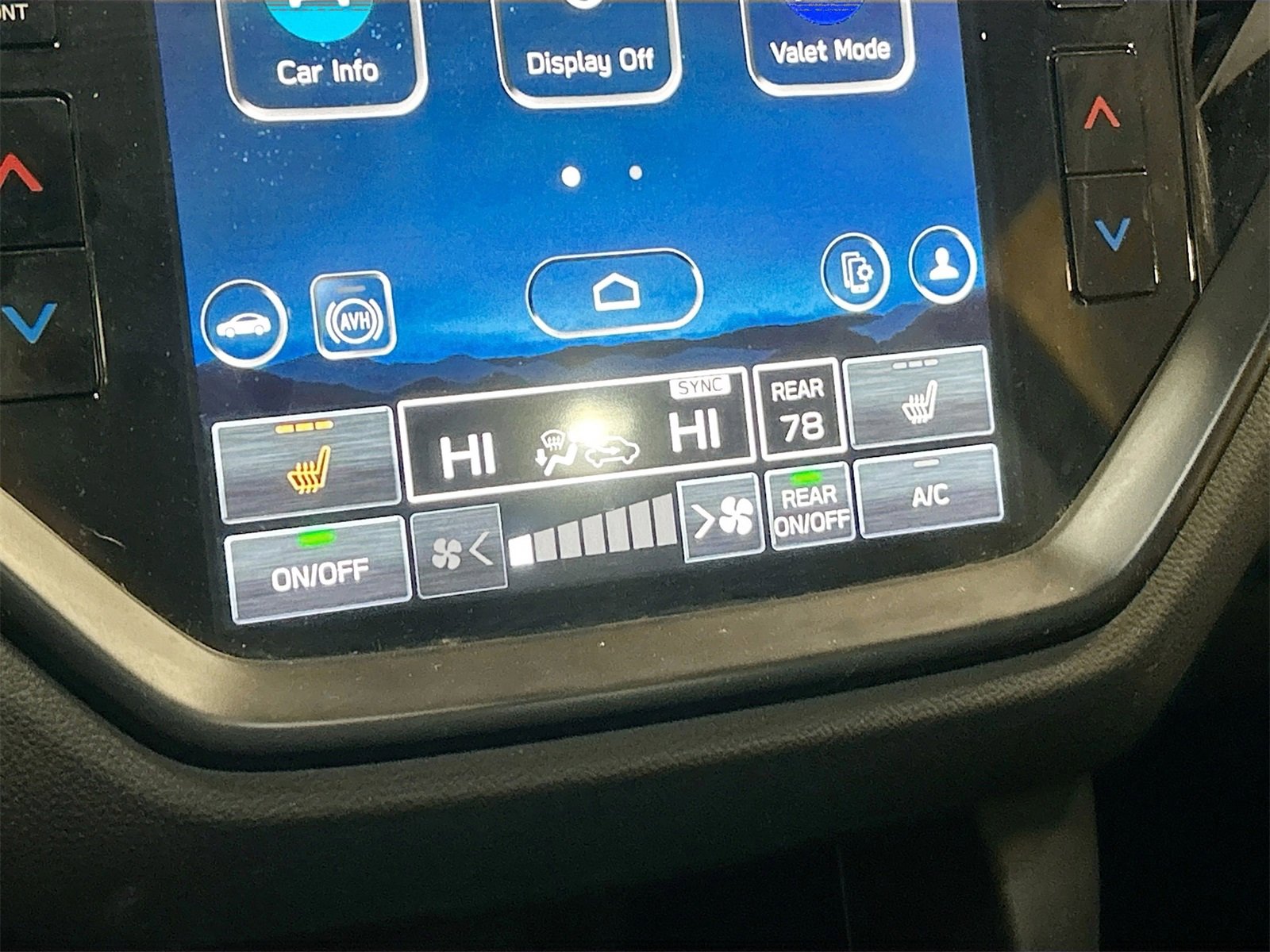 Used 2023 Subaru Ascent Onyx Edition image 15