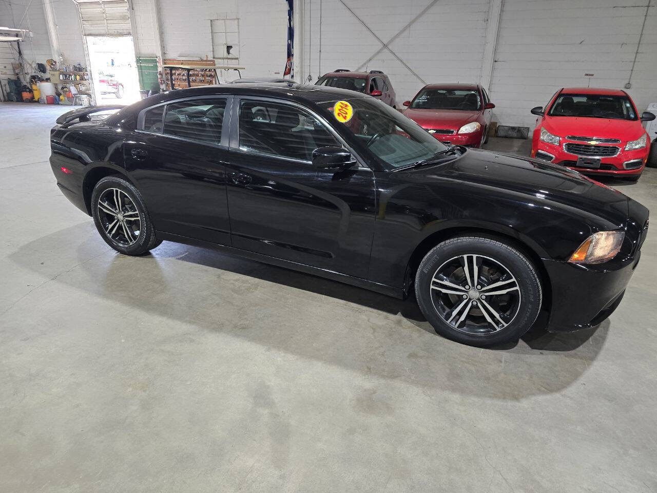 Used 2014 Dodge Charger SXT AWD/4WD image 15