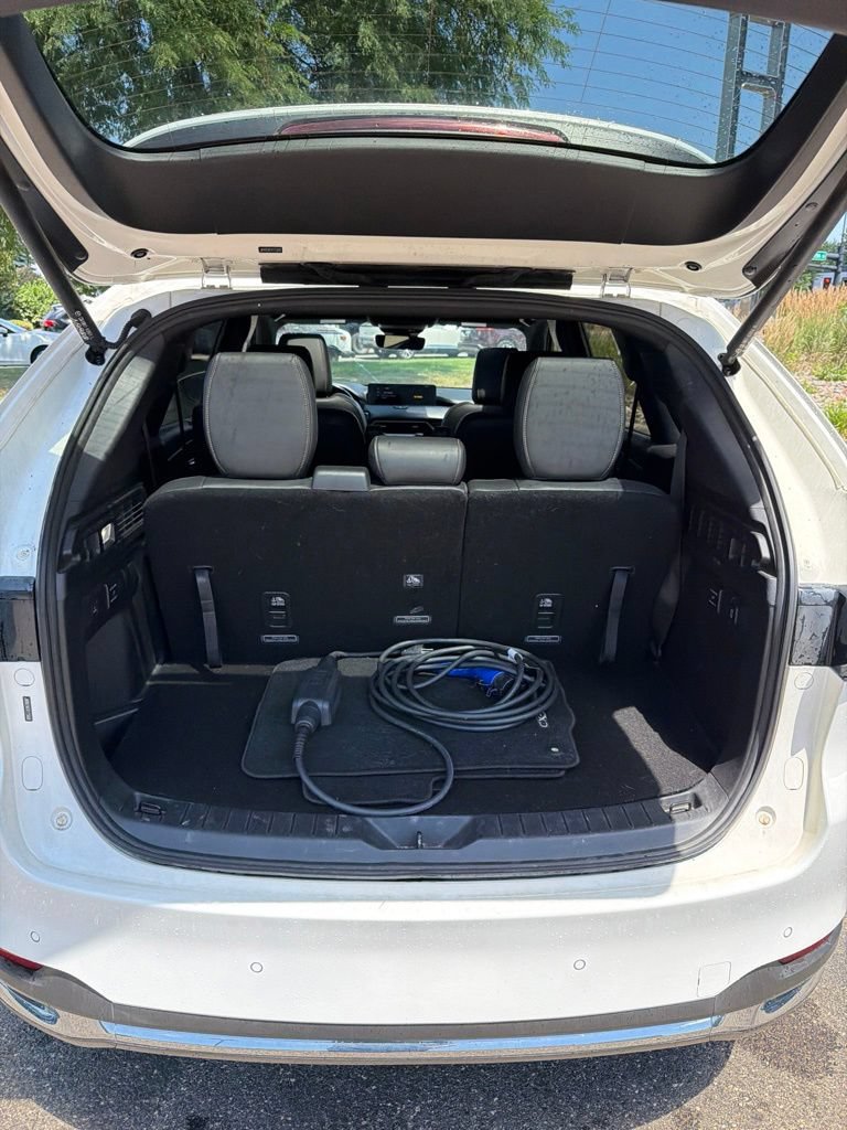 Used 2024 MAZDA CX-90 Plug-In Hybrid w/ Premium Plus AWD/4WD image 9