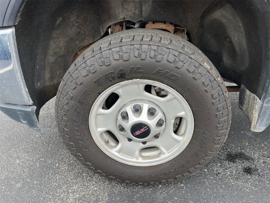 Used 2020 GMC Sierra 2500 4x4 Regular Cab w/ Convenience Package image 10