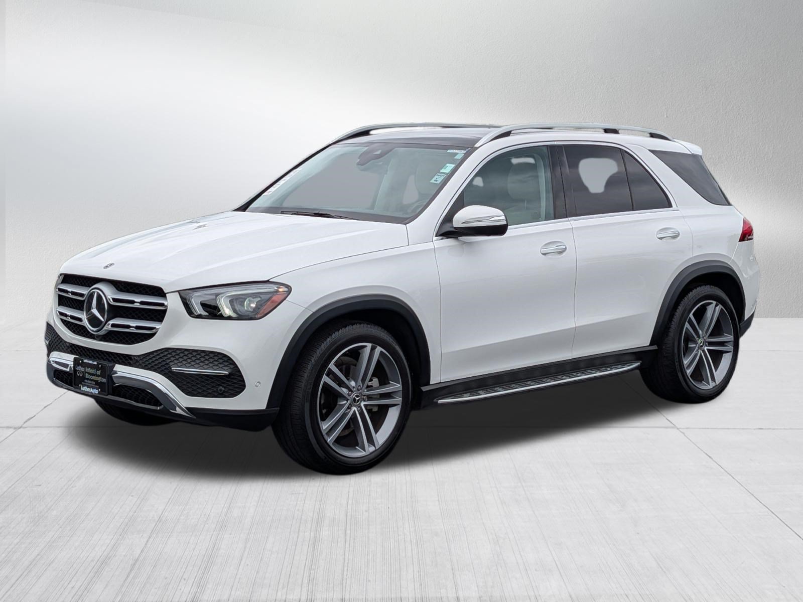 Used 2022 Mercedes-Benz GLE 350 4MATIC image 3