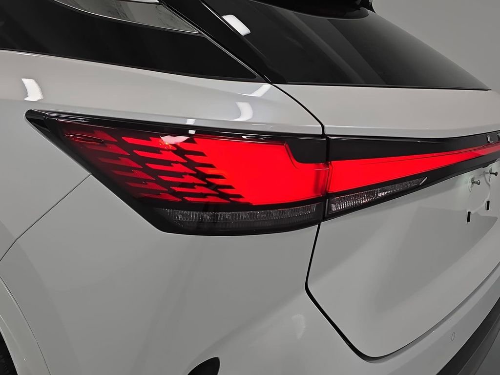 Used 2023 Lexus RX 350 FWD w/ Cold Area Package image 29