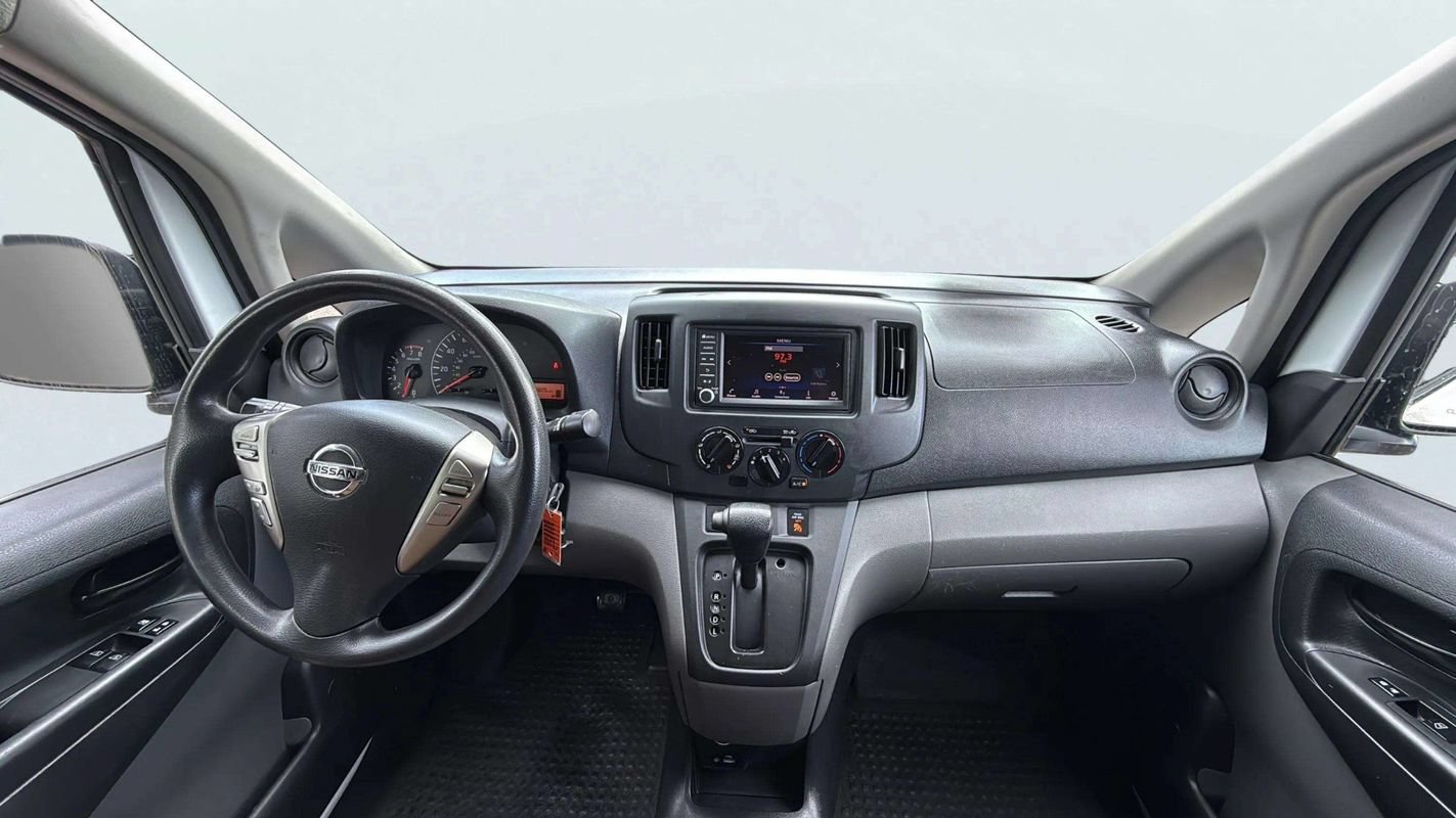 Used 2021 Nissan NV200 S FWD image 9