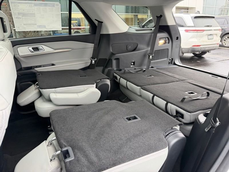 New 2026 Ford Explorer Active image 25