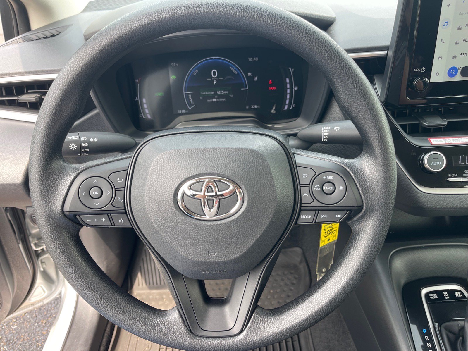Used 2026 Toyota Corolla LE FWD image 7