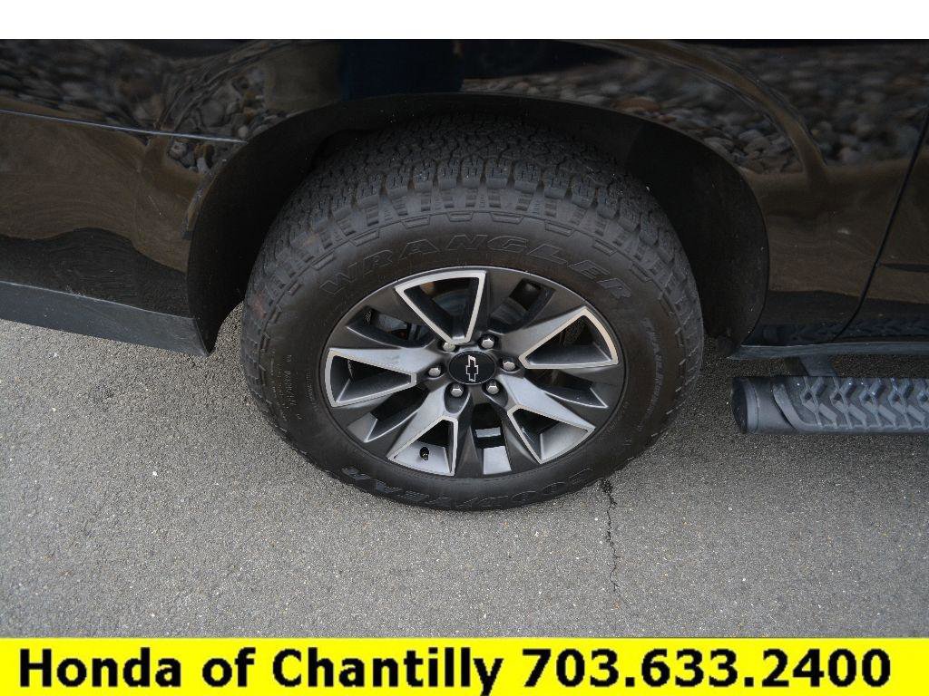 Used 2021 Chevrolet Suburban Z71 image 38