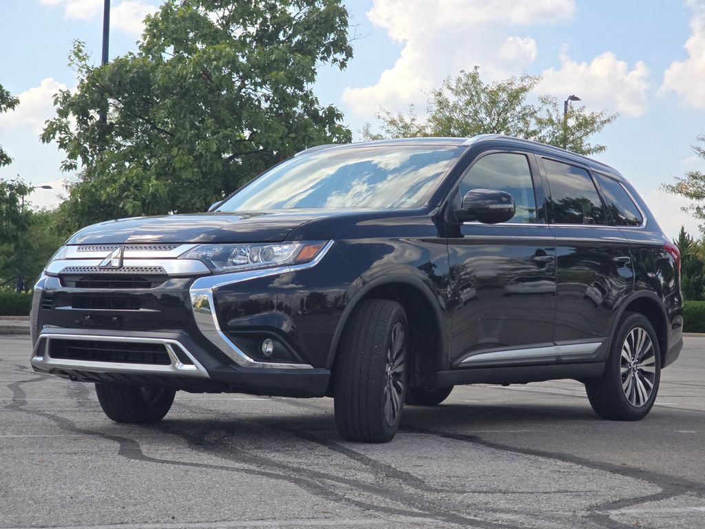 Used 2019 Mitsubishi Outlander AWD image 9