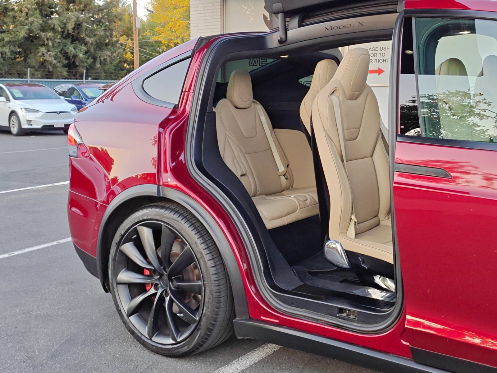 Used 2016 Tesla Model X Performance AWD/4WD image 13