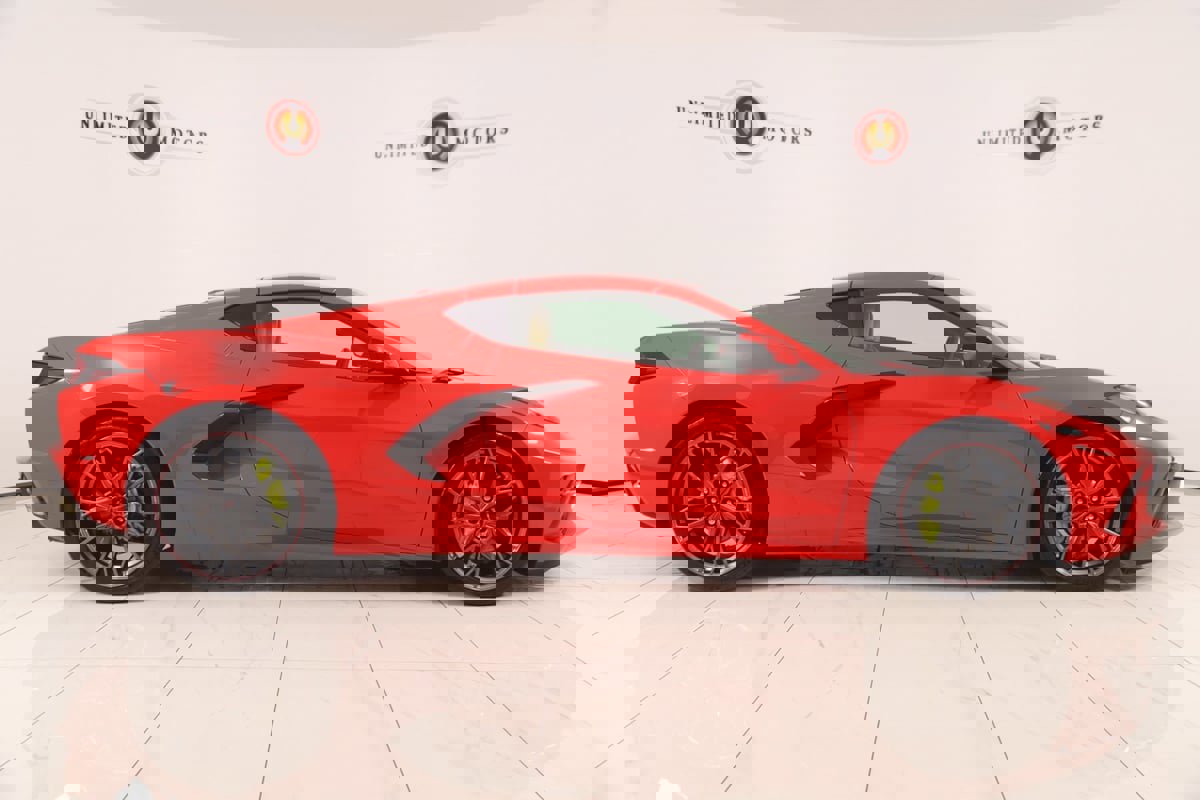 Used 2023 Chevrolet Corvette Stingray Preferred Cpe w/ 2LT image 2