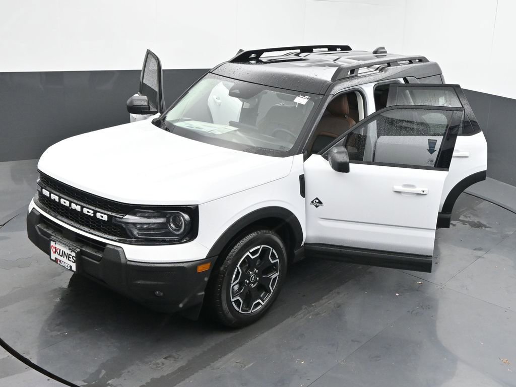 New 2025 Ford Bronco Sport Outer Banks image 61