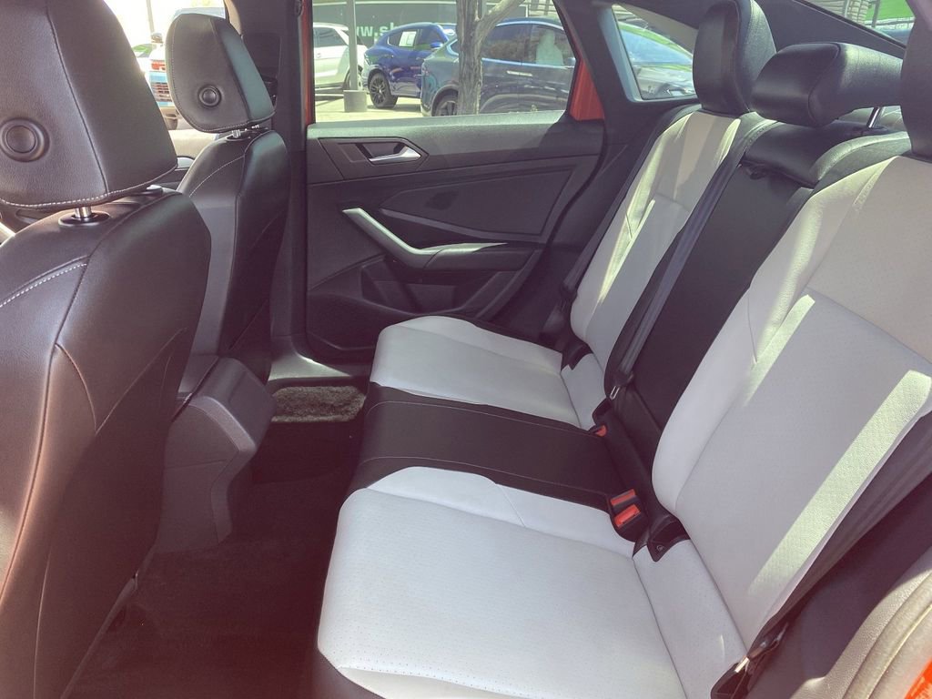 Used 2019 Volkswagen Jetta R-Line FWD image 15