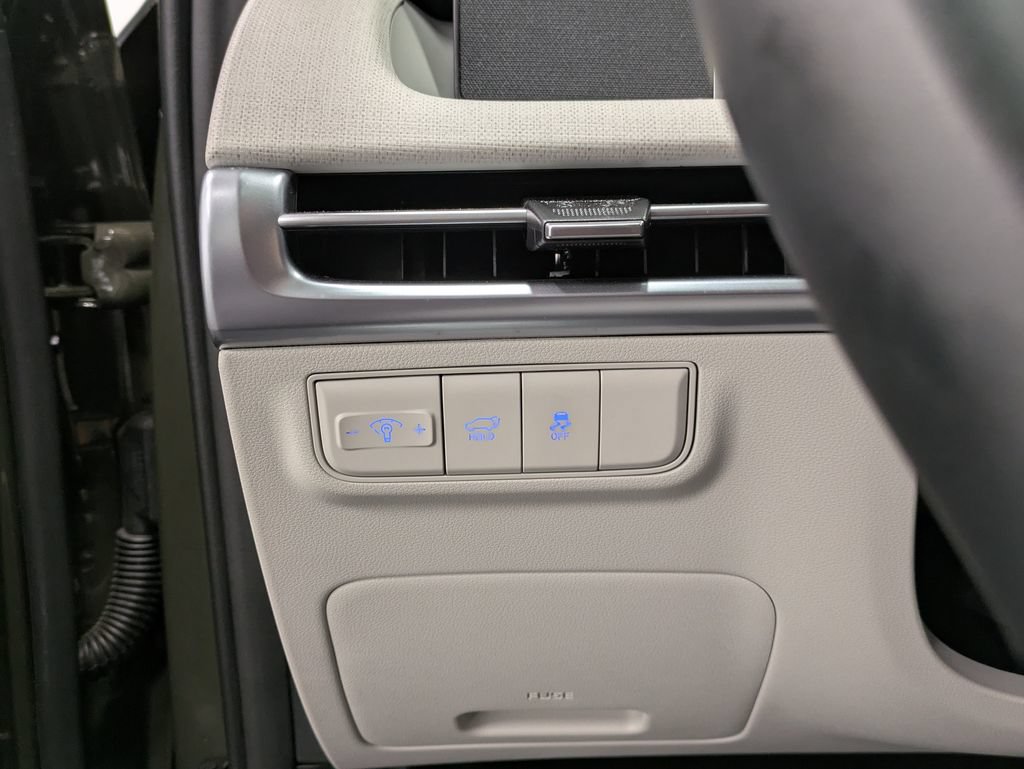 Certified 2025 Hyundai Tucson SEL AWD/4WD image 20