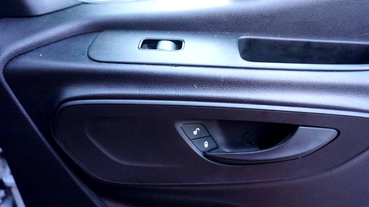 Used 2023 Mercedes-Benz Sprinter 2500 image 25