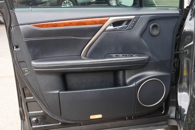 Used 2019 Lexus RX 350L FWD image 10