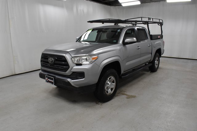 Used 2019 Toyota Tacoma SR w/ SR Convenience Package video 2