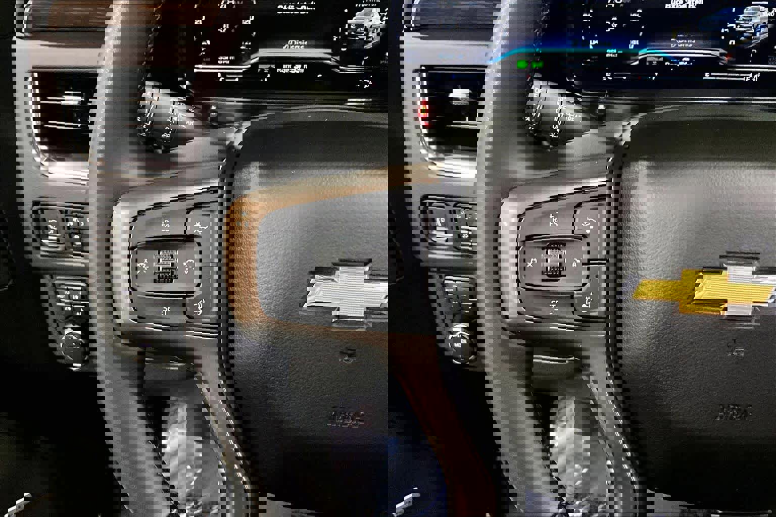 Used 2024 Chevrolet Tahoe High Country AWD/4WD image 23