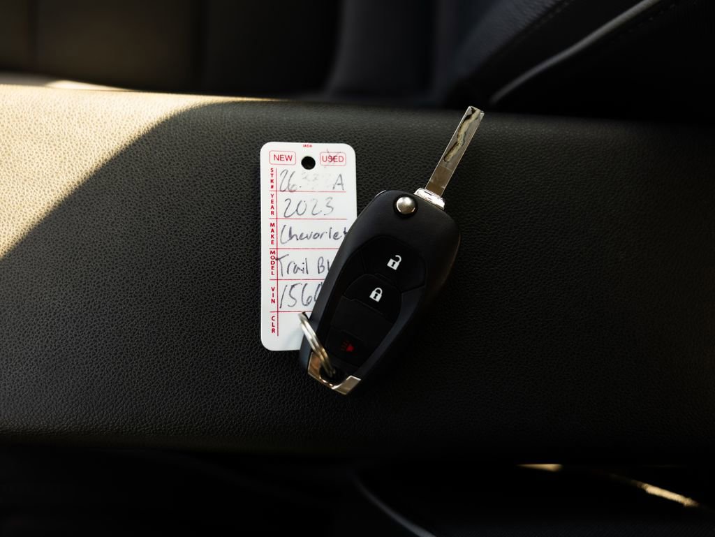 Used 2023 Chevrolet TrailBlazer LS image 27