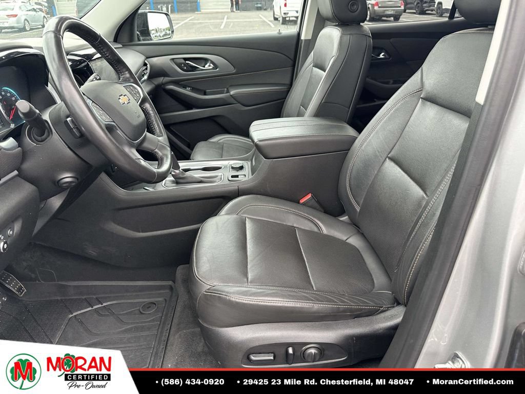 Used 2019 Chevrolet Traverse Premier w/ Redline Edition AWD/4WD image 19