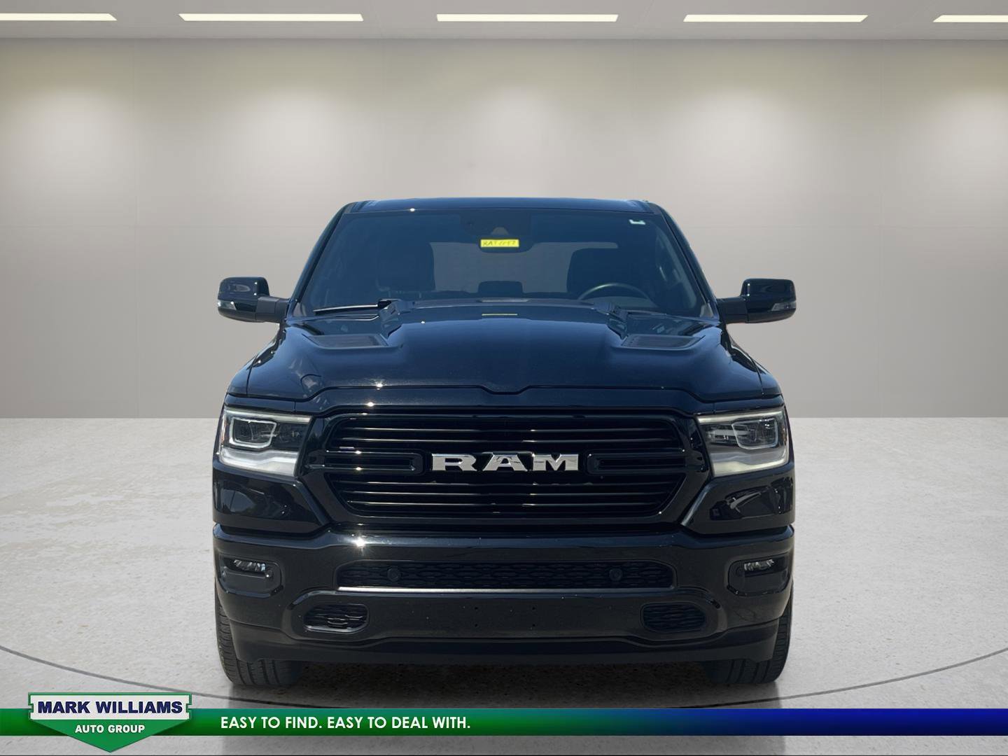Used 2023 RAM 1500 Laramie AWD/4WD image 8